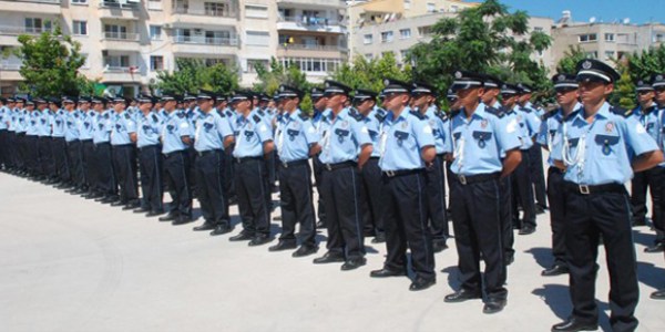 Trk polisi 13 lkeden bin 286 polise eitim verdi