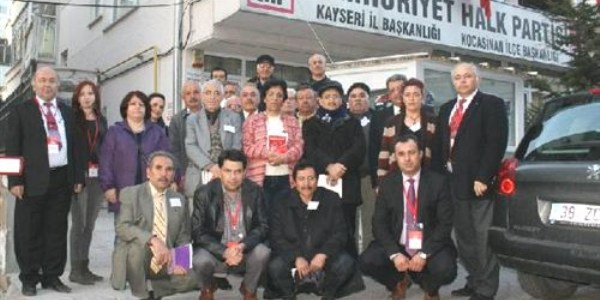 Kayseri CHP'de, parti okulu eitimi balad