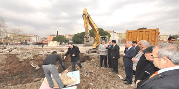 Osmaniye Belediyesi'nin yeni hizmet binas yaplyor