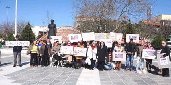 Hayvanseverlerden protesto