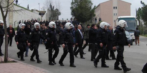 Bartn niversitesi'nde gerginlik