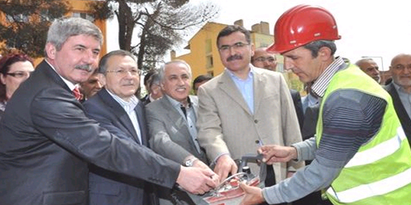 lim Yayma Cemiyetinden Balkesir'e renci yurdu