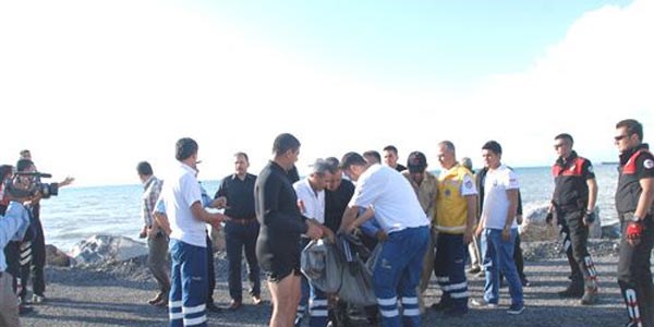 skenderun'da denize giren 2 ocuk boularak ld