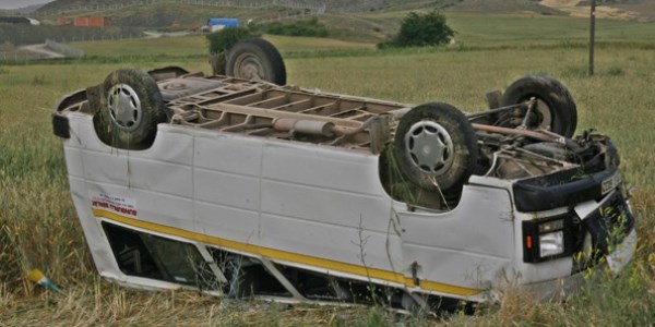 renci servisi kaza yapt: 11 yaral!