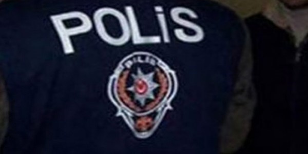 Bankaya bomba ihbar polisi harekete geirdi