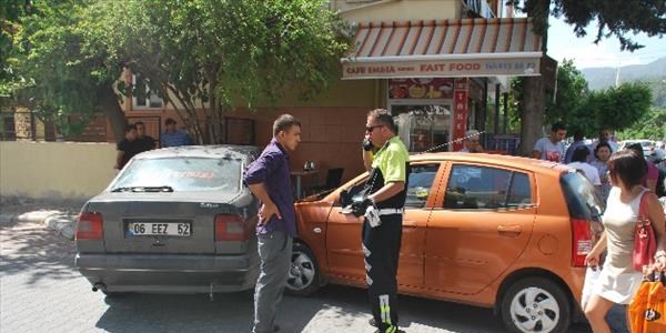 Marmaris'te trafik kazas: 1 yaral