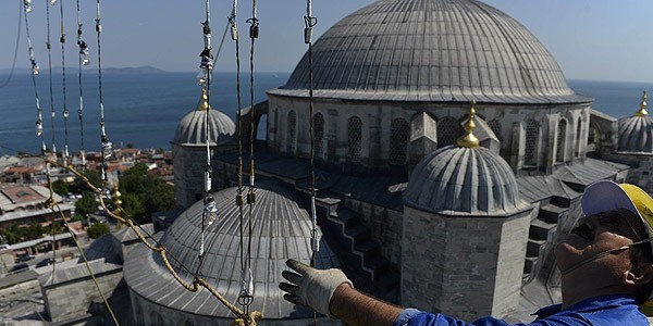 Ramazan'da minareler mahyalarla l l olacak