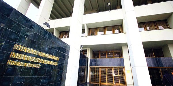 Piyasalar Merkez Bankas'nn mdahalesini bekliyor