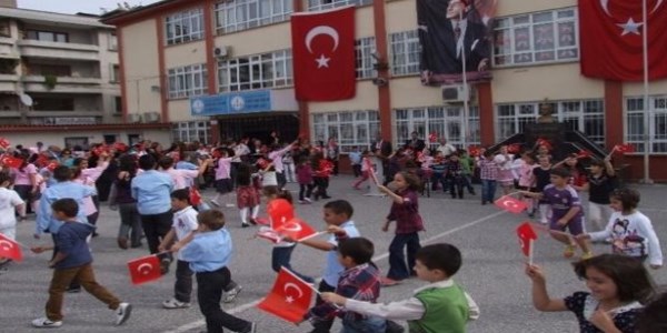 Sakarya'da 180 bin renci ders ba yapacak