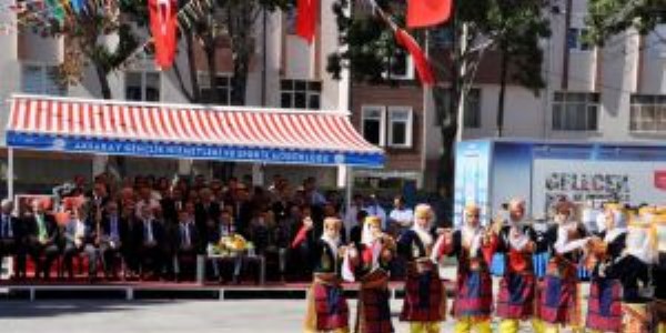 Aksaray'da ders zili ald