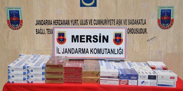 Mut'ta 3 bin 400 paket kaak sigara ele geirildi