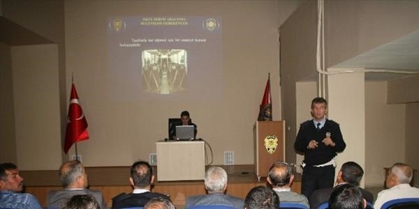 Yozgat'ta renci servis ofrlerine seminer verildi