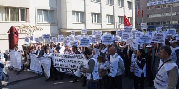 Meclis'in ilk gnnde 2B protestosu