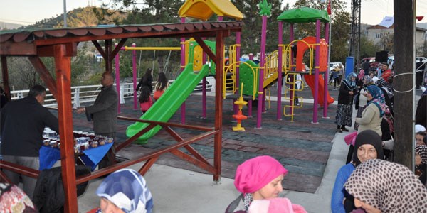 Fevzi akmak Mahallesi retmenler park ald