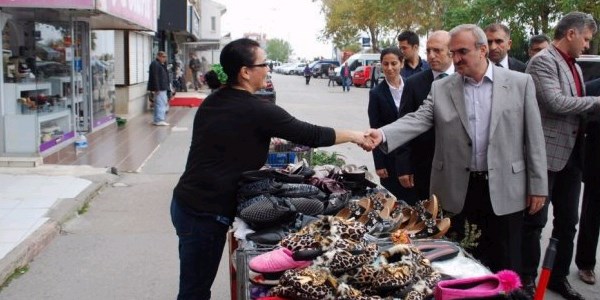 Vali Karalolu Mudanya'da incelemelerde bulundu