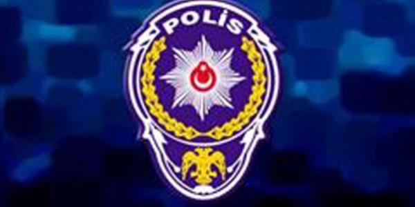 Polisin uyarsna aldrmayan ky muhtar dolandrld