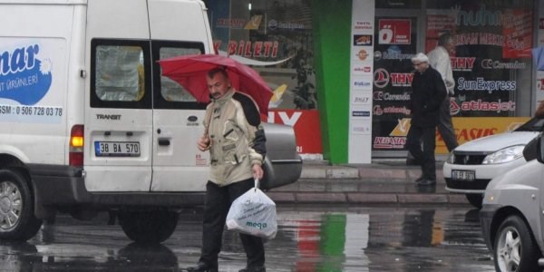 Kayseride saanak yamur etkili oldu