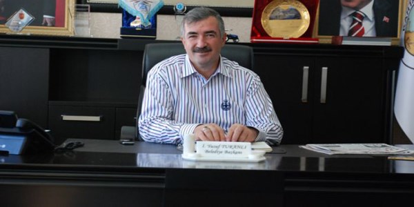 Kahta Belediye Bakan Ak Parti'den istifa etti