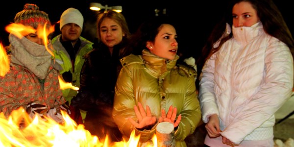 Palandken'de buz gibi havada len gibi gece