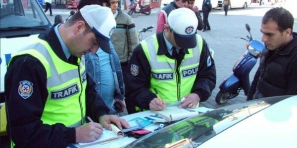 Polis 10 kazadan 3'ne gidiyor