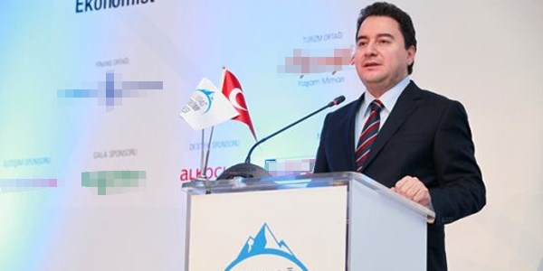 Babacan: Twitter'n kapatlmas uzun srmez