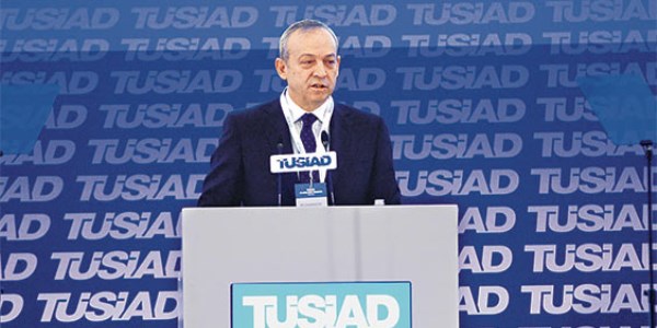 TSAD Bakan istifa etti