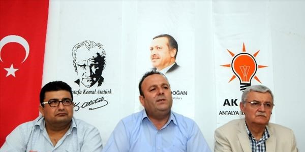 Antalya'da 600 kii CHP'den AK Parti'ye geti!