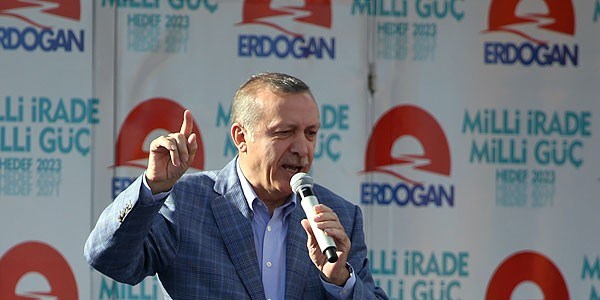 Erdoan: Bayra indiren bedelini ar der