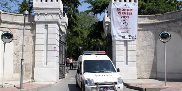 2 yldr tutuklu renciler serbest