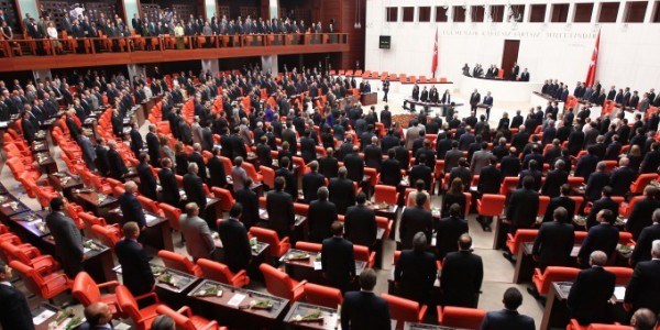 Yeni Trkiye'nin ekillenecei 10 gnlk siyasi trafik