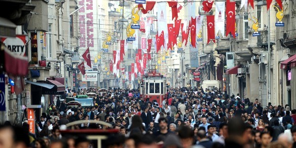 stanbul'un nfusu 130 lkeyi geti