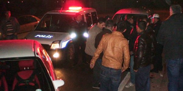 Batman'da 3 polis darbedildi