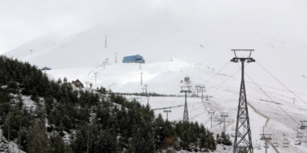 Erzurum'da yksek kesimler beyaza brnd