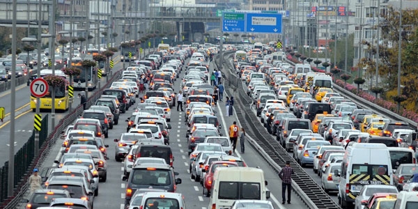 stanbul trafiinin yllk maliyeti 6 milyar