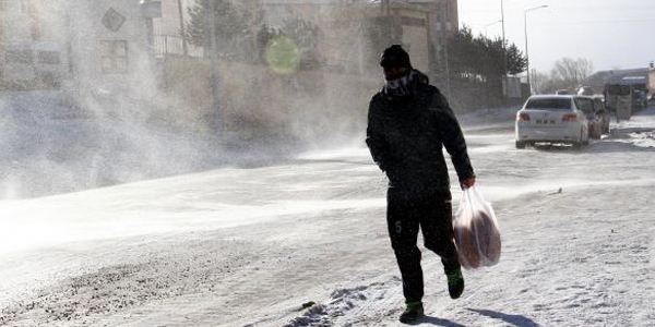 Souk hava Dou'da etkili oluyor