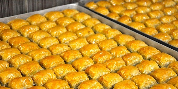 Baklava altn sars olacak