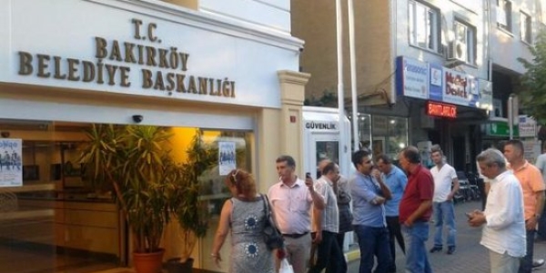 Bakrky Belediyesi'nde grev karar