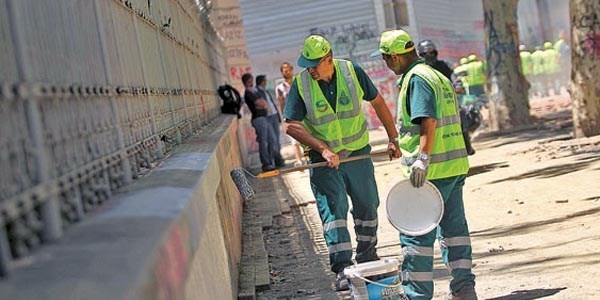 Taerona verilemeyecek bir ite alanlara kadro kapda