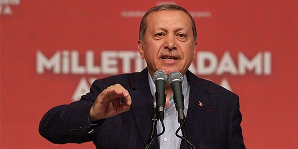 Erdoan'dan Grmez'e: Gazetelerin att manete ne bakyorsun