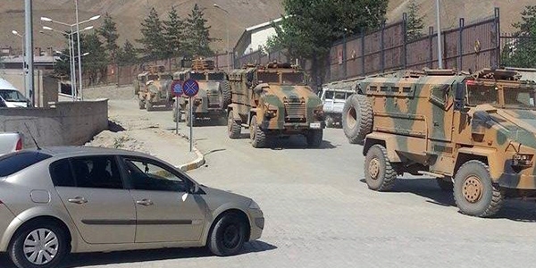 Hakkari'de askeri hareketlilik