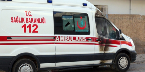 Nusaybin'de ambulansa molotoflu saldr