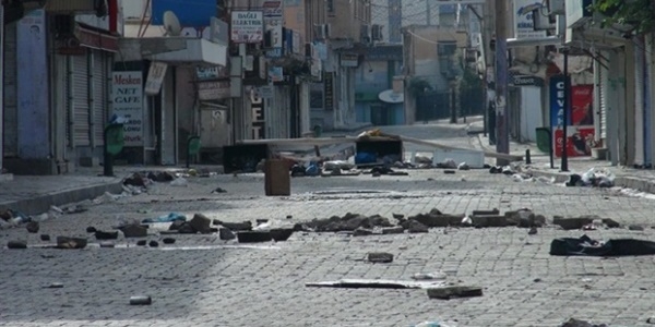 Cizre'de atmalar iddetlenerek devam ediyor!