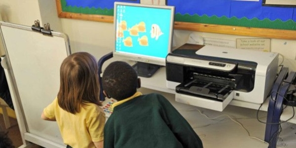 Okulda Bilgisayar Kullanımı Öğrencilerin Başarısını Artırmıyor - Memurlar.Net