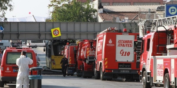 stanbul'da otobsn yakt deposunda patlama: 26 yaral