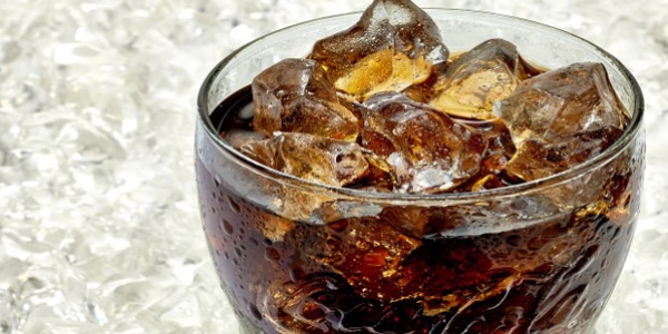 Coca Cola, obeziteyle ilikisini reddetmeleri iin bilim insanlarna para aktarm