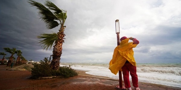 Antalya'da yarn eitime ara verildi