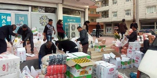 Nusaybin'de vatandalara gda ve su datt