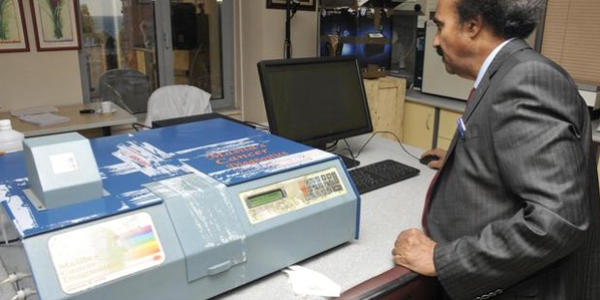 உலகம் போற்றும் தமிழக லேசர் இயற்பியல் (Laser Physics) விஞ்ஞானி டாக்டர். வடிவேல் மாசிலாமணி (Prof. Dr. Vadivel Masilamani) 