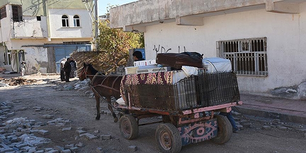 Nusaybin'deki 4 mahallede aileler g ediyor