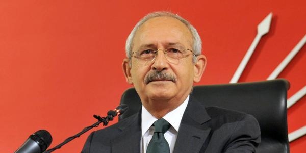 CHP'den ilk 4 madde hari yeni anayasaya evet